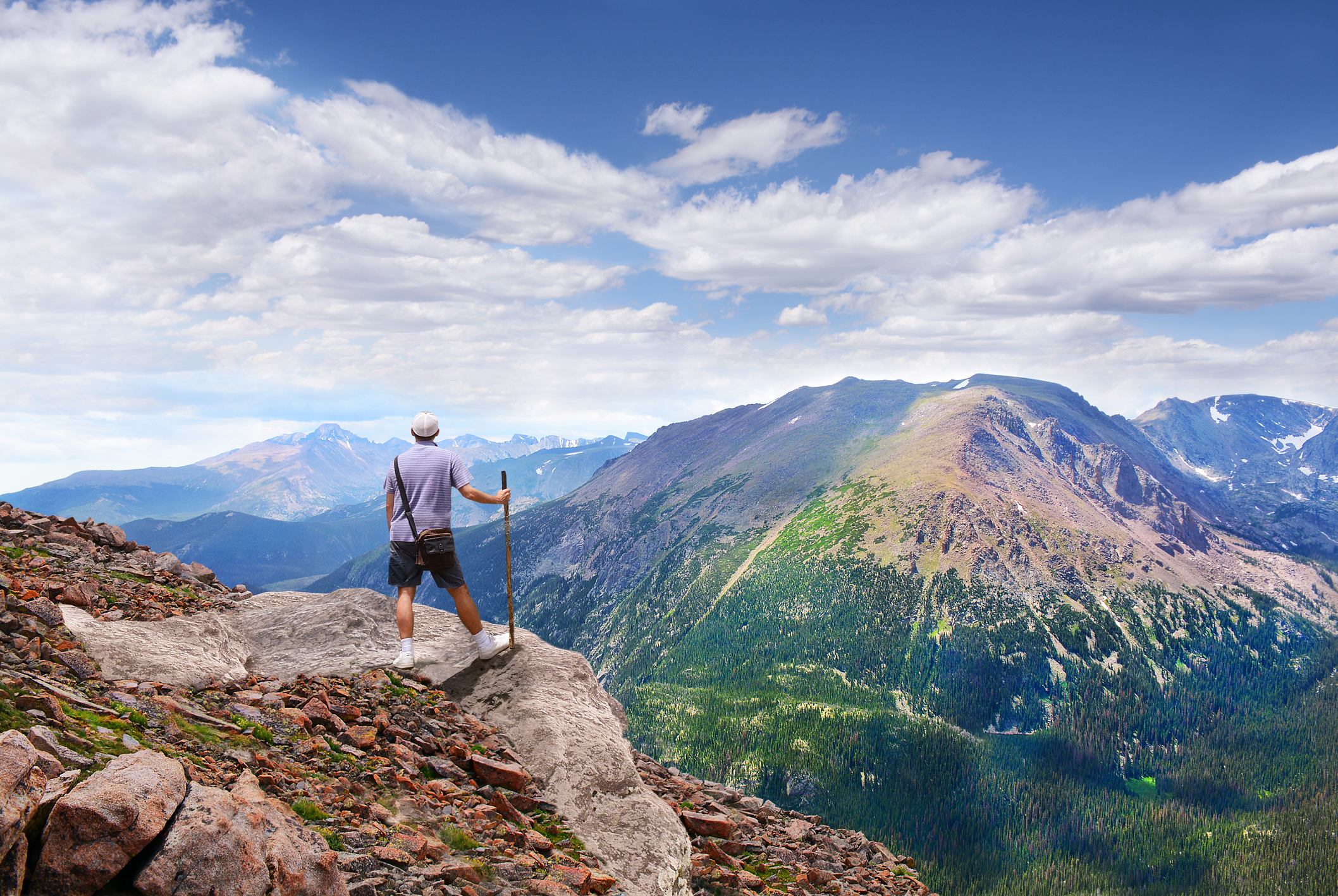 image of summer hikes in RMNP