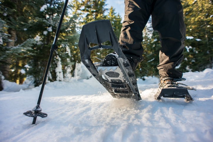 4 Challenging Snowshoeing Trails in RMNP
