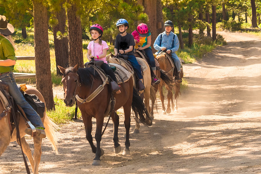 Horseback riding near Rocky Mountain Resorts 